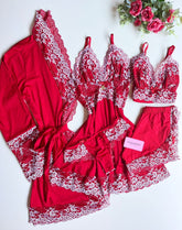 CONJUNTO ESPECIAL ROBE, CAMISOLA E BABY DOLL VERMELHO/BRANCO