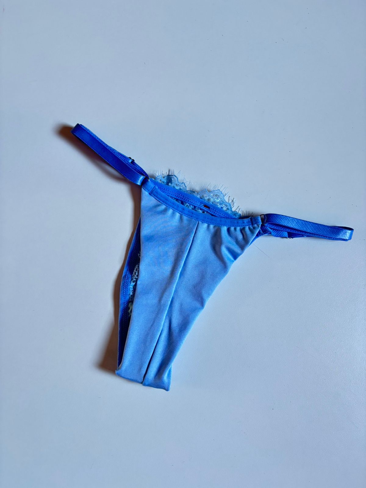 CALCINHA FIO DE REGULAGEM AZUL CLARO