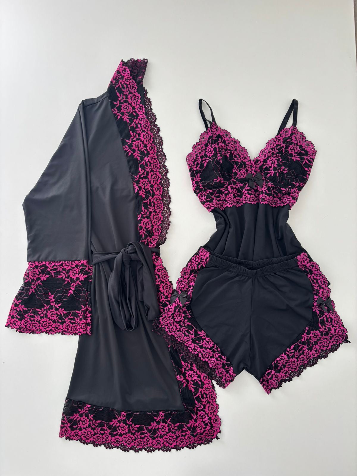 CONJUNTO ROBE E BABY DOLL LUXO PRETO/PINK