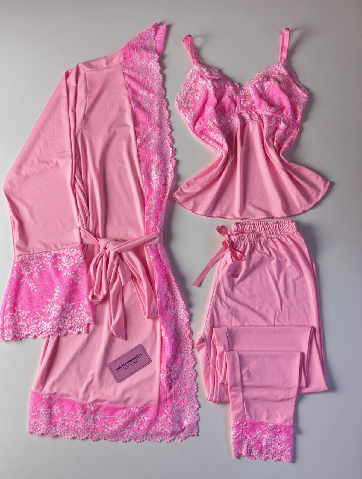 CONJUNTO ROBE E PIJAMA ROSA