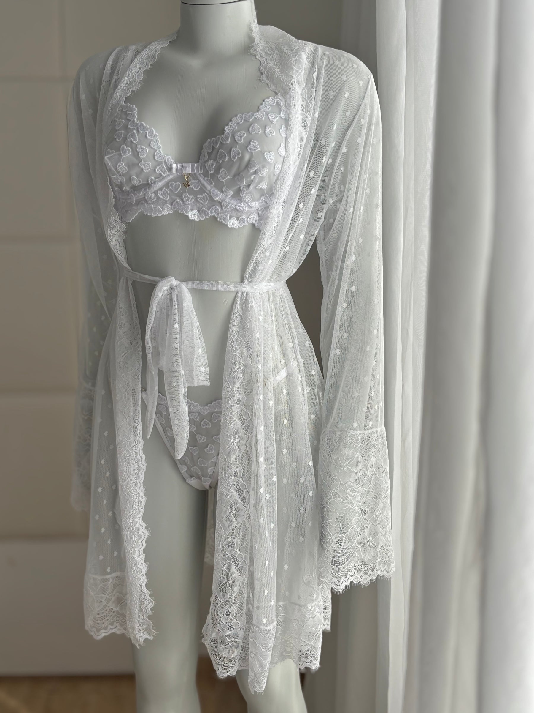 CONJUNTO LOVE ROBE E LINGERIE BRANCO