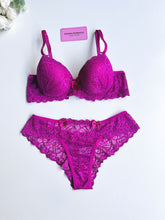 CONJUNTO DE LINGERIE FUCSIA