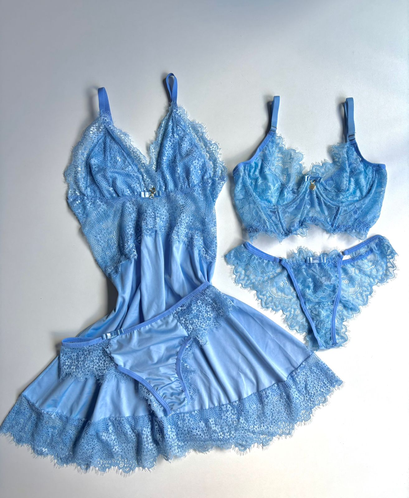 CAMISOLA LUXO E CONJUNTO PAIXÃO AZUL