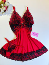 CAMISOLA VERMELHO/PRETO COM CALCINHA FIO