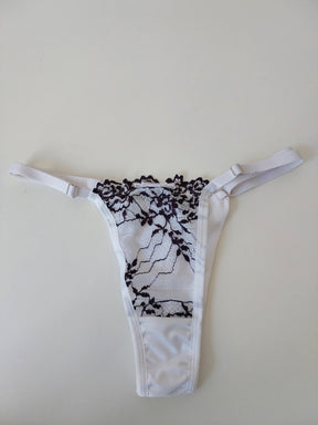 CALCINHA FIO DE REGULAGEM BRANCO/PRETO