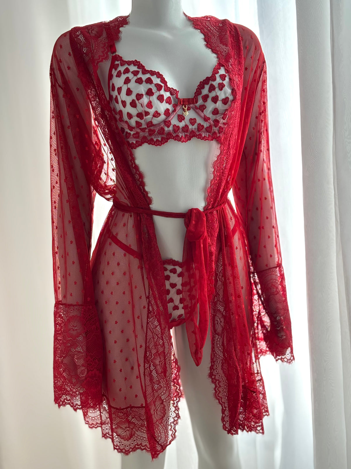 CONJUNTO LOVE ROBE E LINGERIE VERMELHO