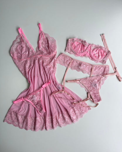 CAMISOLA EM TULE E CONJUNTO JASMINE ROSA