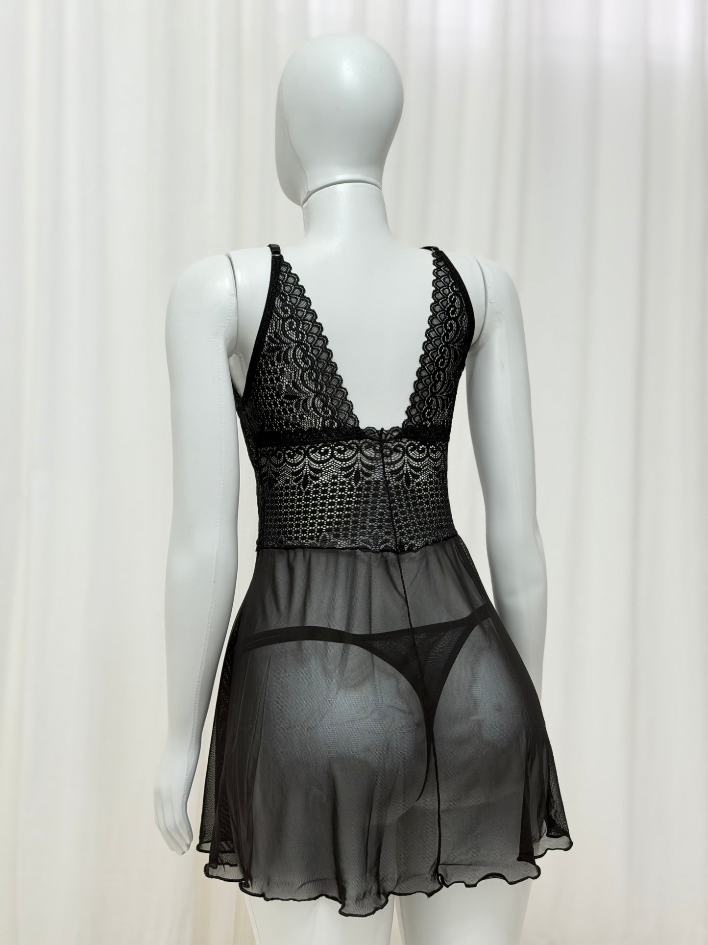CAMISOLA EM TULE LOVERS PRETO