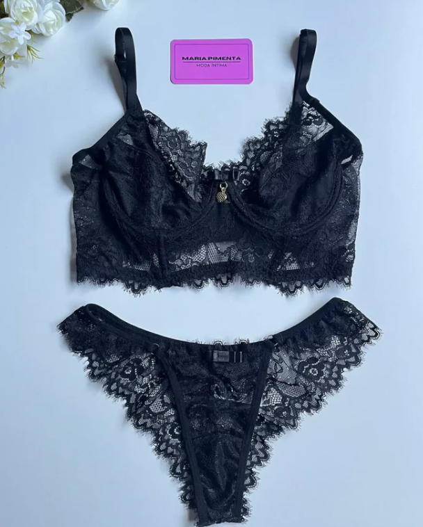 CAMISOLA EM TULE E CONJUNTO PAIXÃO PRETO