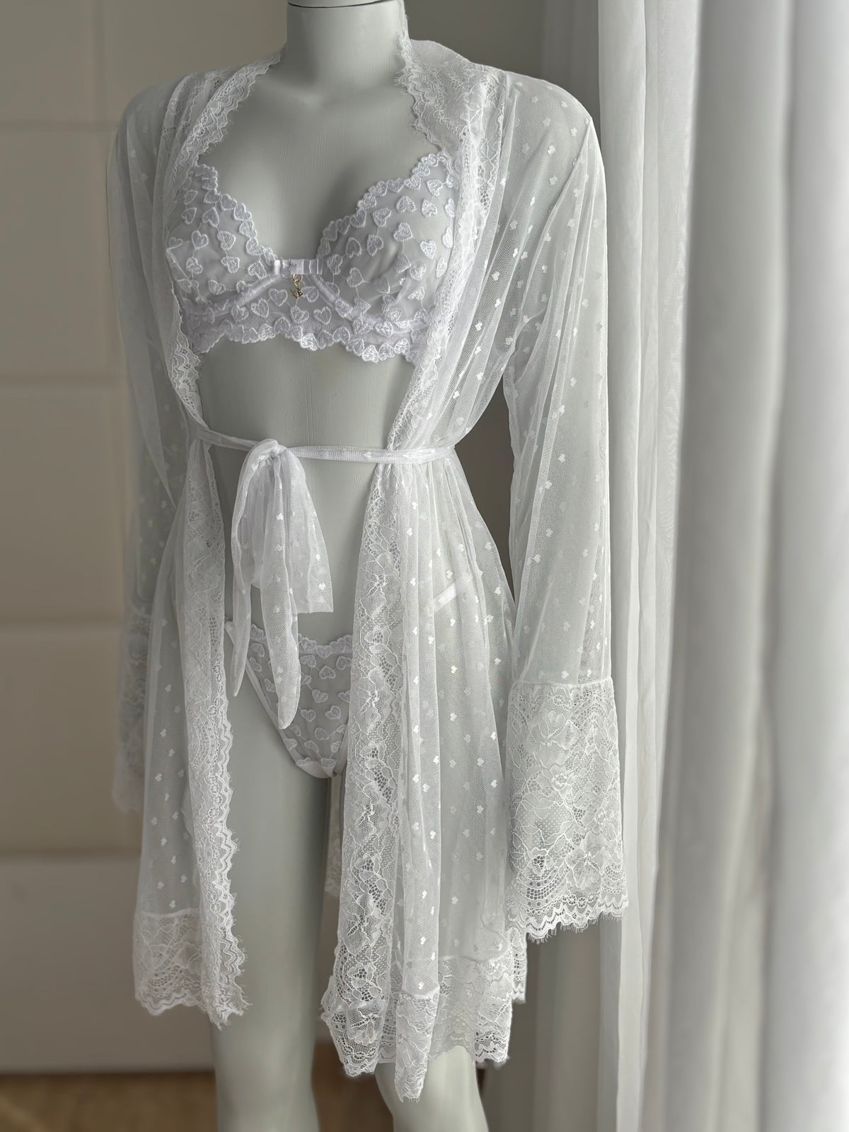 CONJUNTO LOVE ROBE E LINGERIE BRANCO