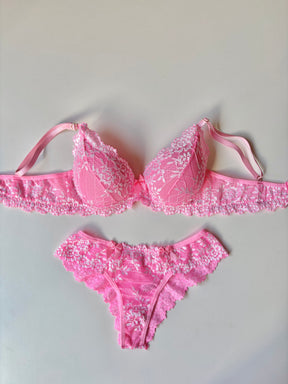CAMISOLA LUXO E CONJUNTO DE LINGERIE ROSA/BRANCO