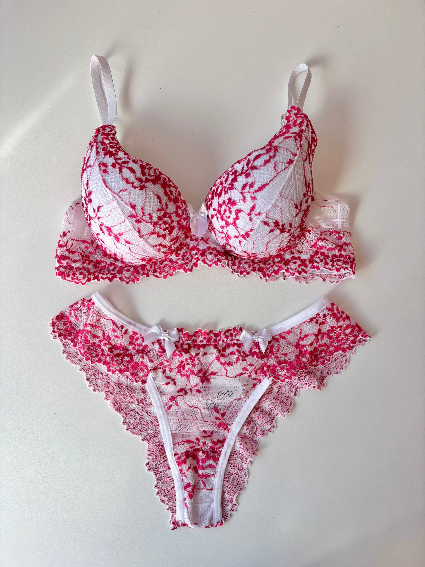 CONJUNTO RENDA BICOLOR BRANCO/PINK