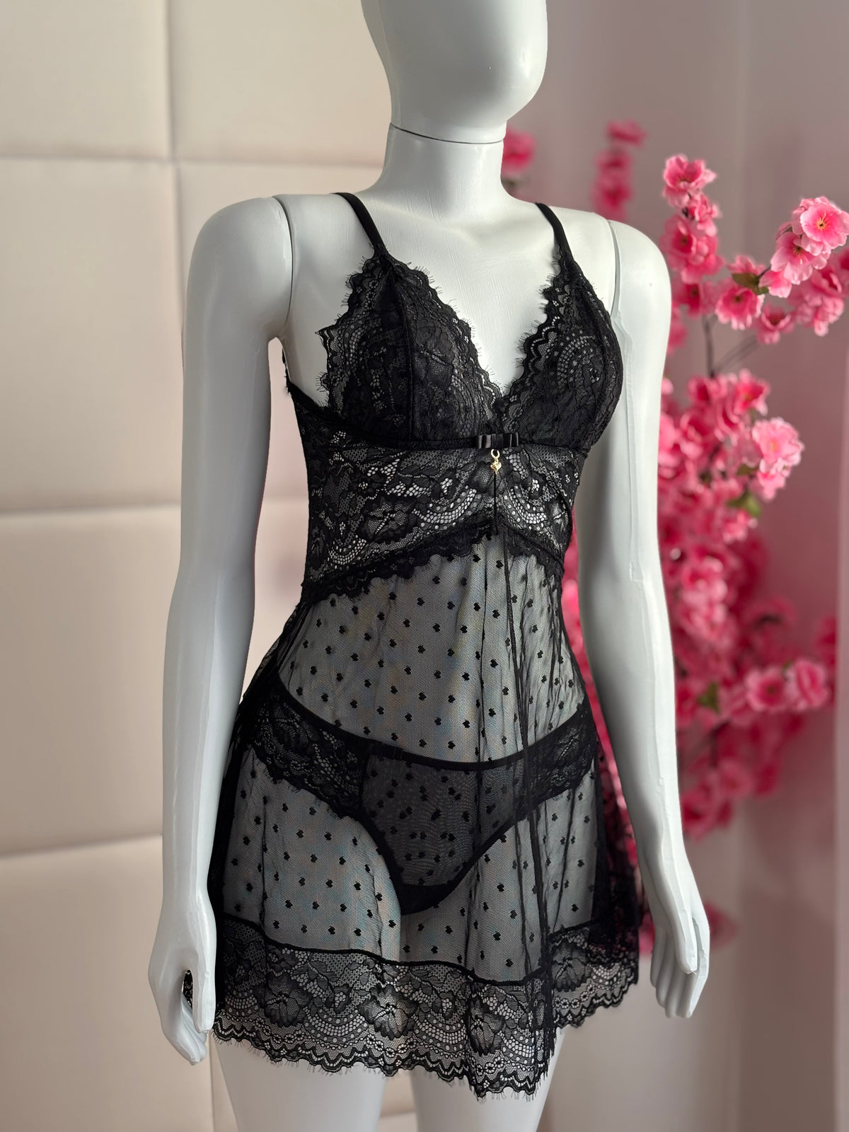 CONJUNTO LOVE CAMISOLA E LINGERIE PRETO