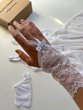 CAMISOLA EM TULE E CONJUNTO PAIXÃO BRANCO