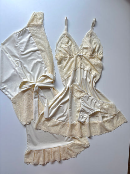 CONJUNTO ROBE CAMISOLA E CALCINHA MARFIM