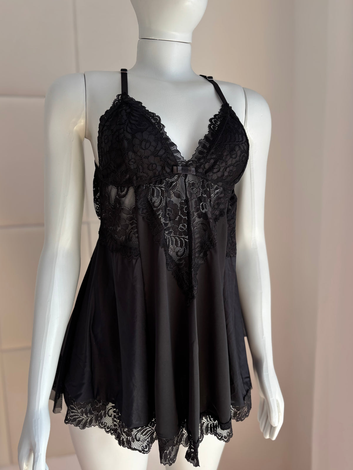 CAMISOLA SEXY MAYA PRETO