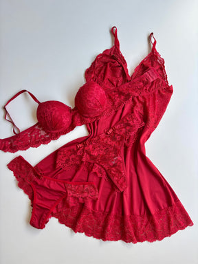 CAMISOLA VERMELHO/DOURADO E CONJUNTO DE LINGERIE VERMELHO