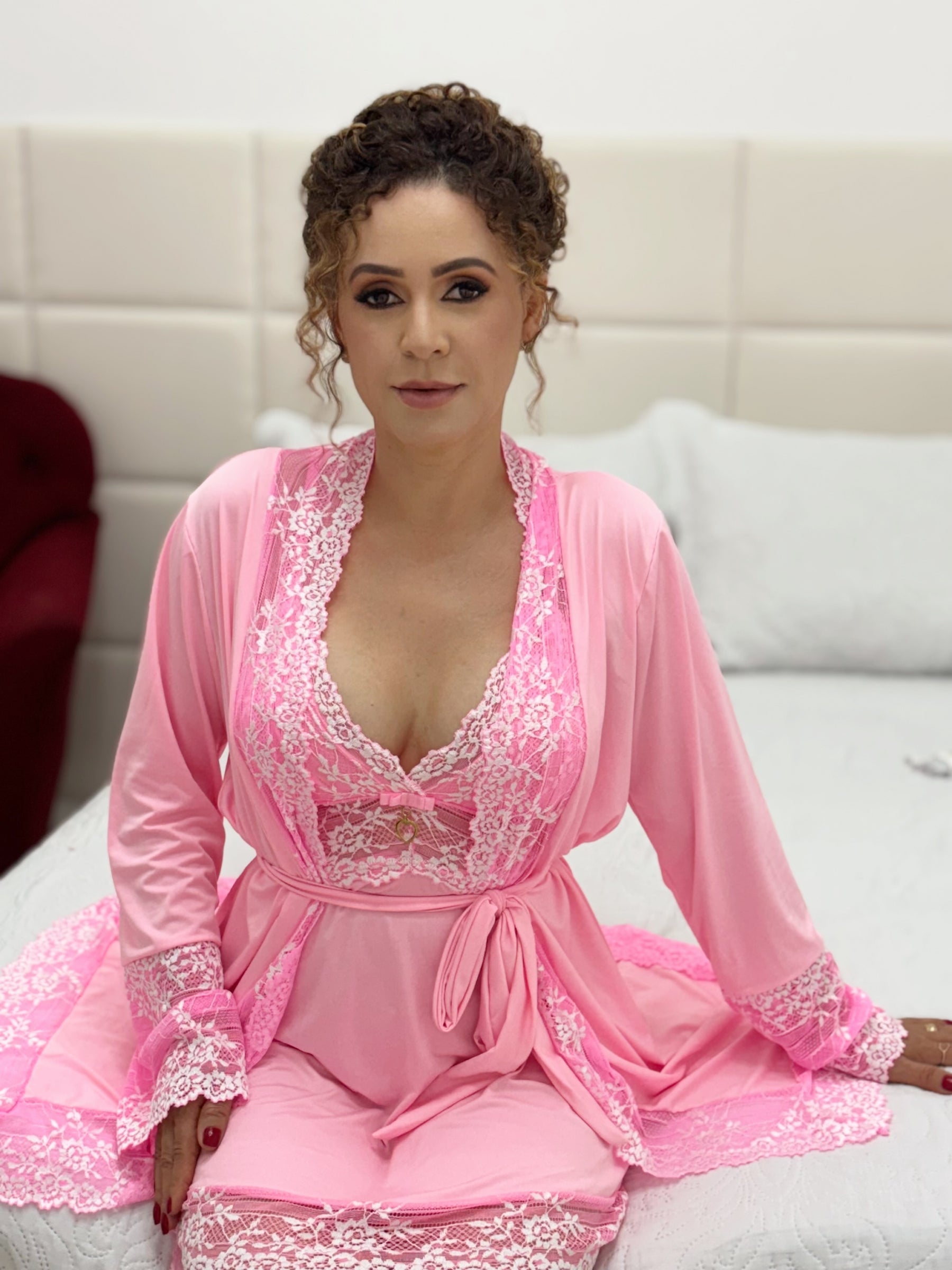 CONJUNTO ROBE CAMISOLA E CALCINHA ROSA/BRANCO