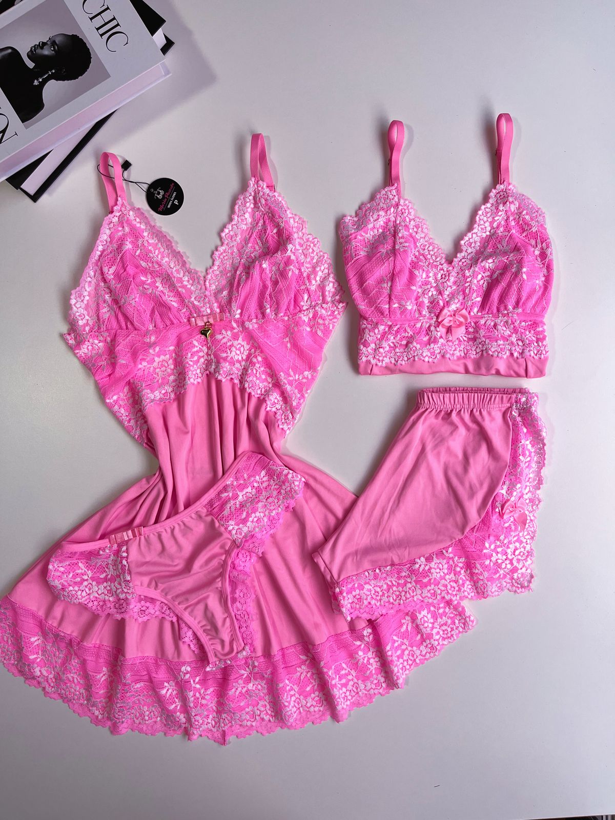 CONJUNTO ESPECIAL LUXO ROSA/BRANCO