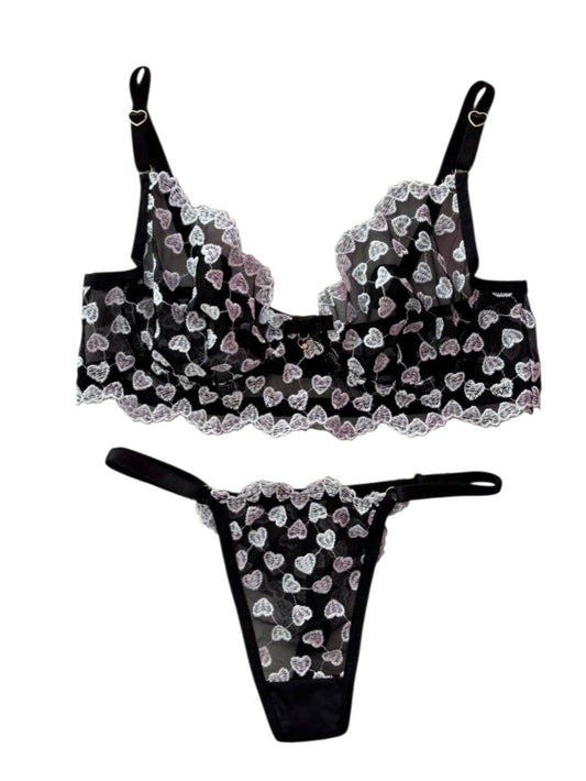 CONJUNTO EM TULE PRETO/BRANCO