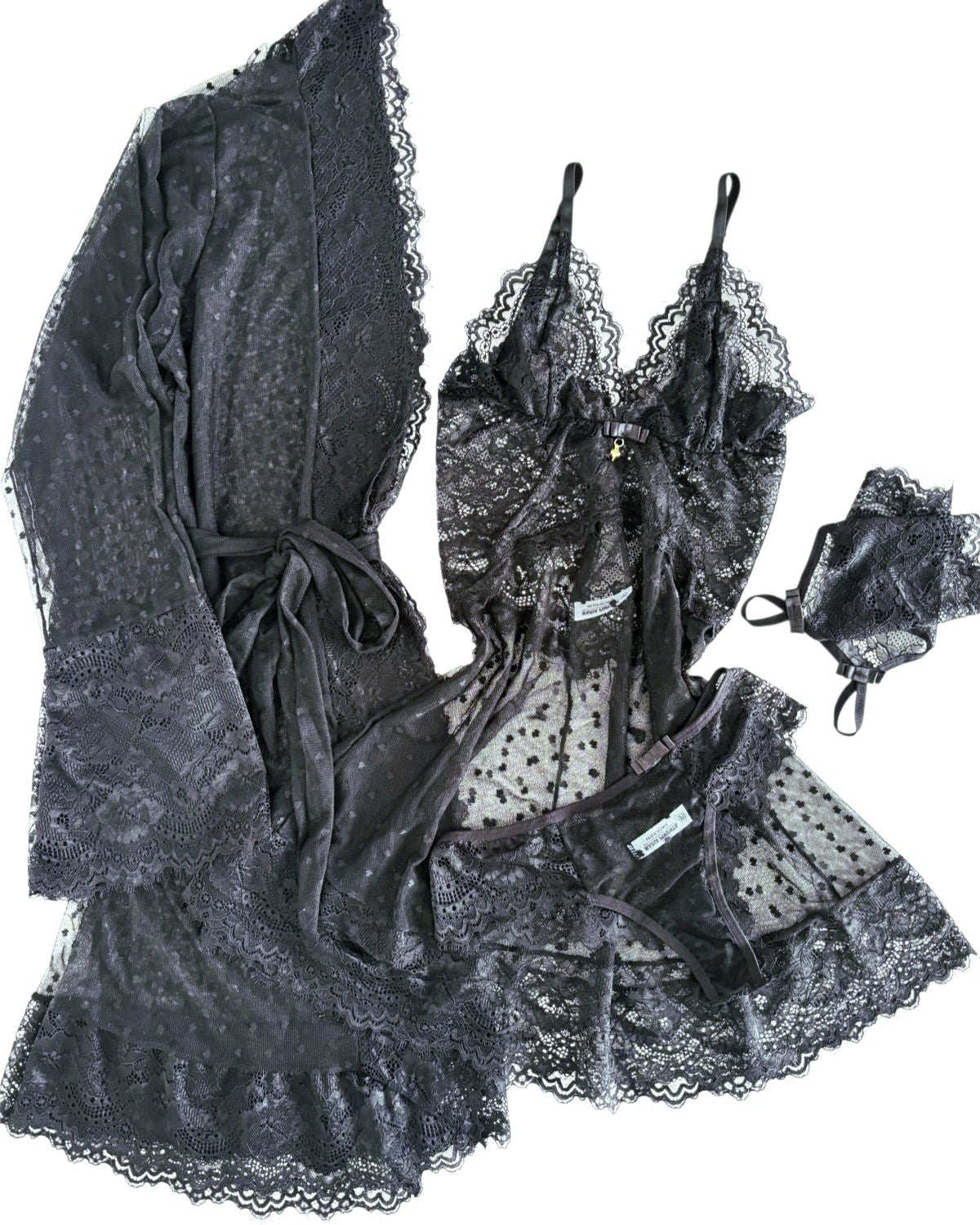 CONJUNTO CORAÇÕES PRETO