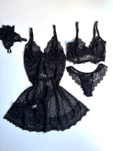 CAMISOLA EM TULE E CONJUNTO PAIXÃO PRETO