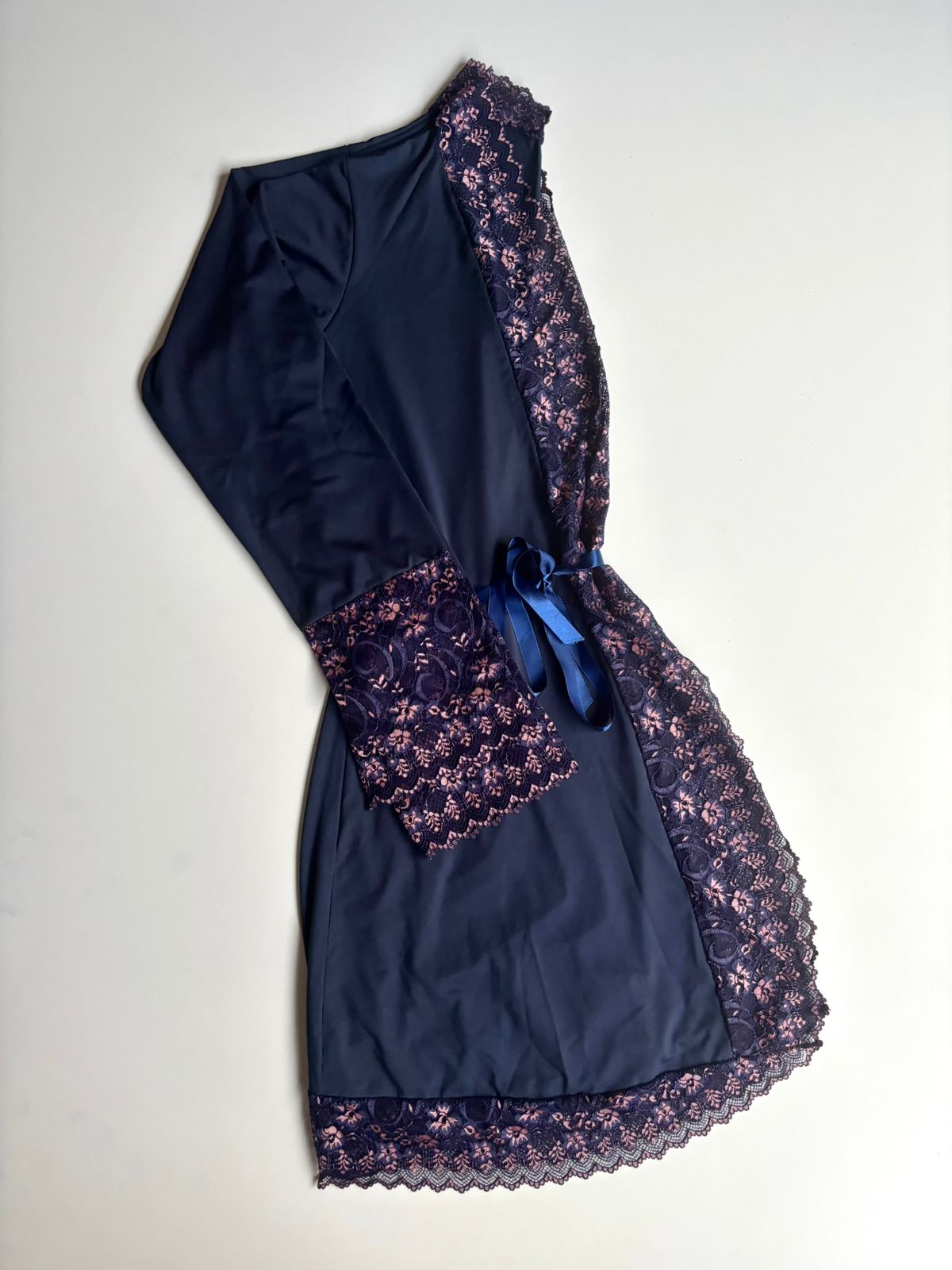 ROBE LUXO AZUL MARINHO E ROSA