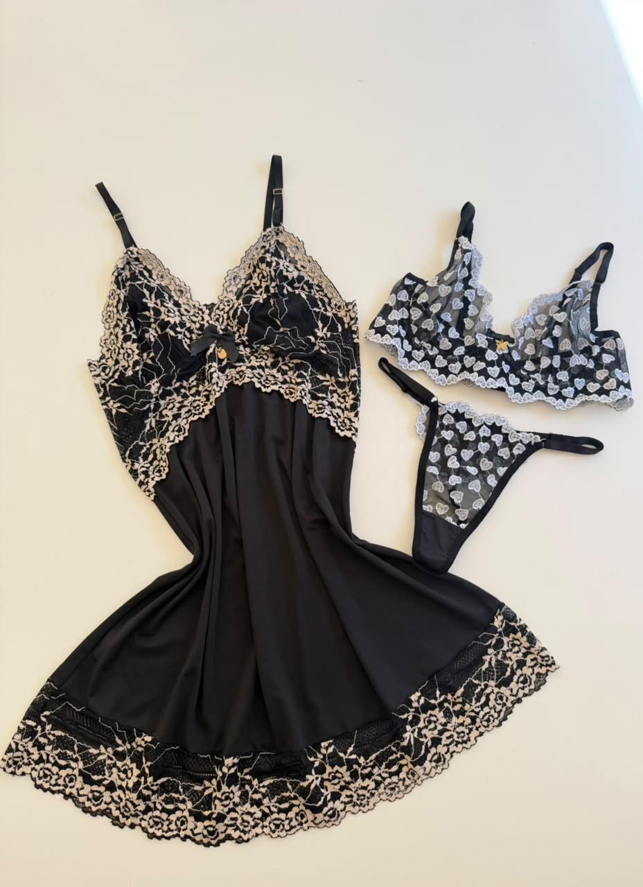 KIT CAMISOLA LUXO PRETO E CONJUNTO DE LINGERIE EM TULE PRETO