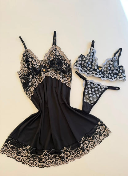 KIT CAMISOLA LUXO PRETO E CONJUNTO DE LINGERIE EM TULE PRETO