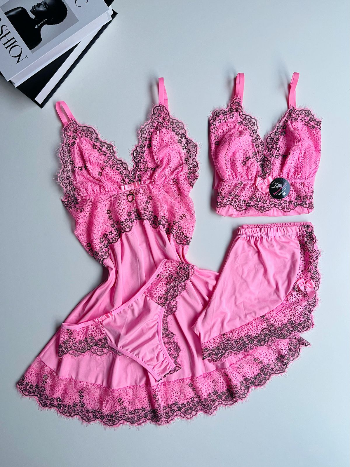 CONJUNTO ESPECIAL LUXO ROSA/PRETO
