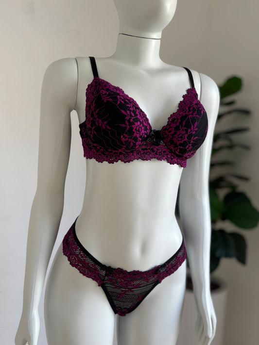 CONJUNTO RENDA BICOLOR PRETO/PINK