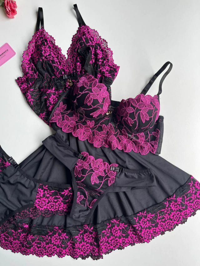 COMBO CAMISOLA E CONJUNTO DE LINGERIE